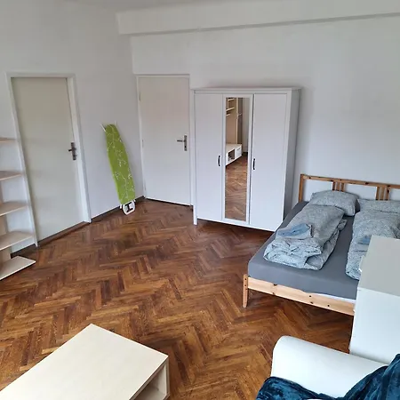 Large 2bedrooms Flat In Old Town Appartement Bratislava